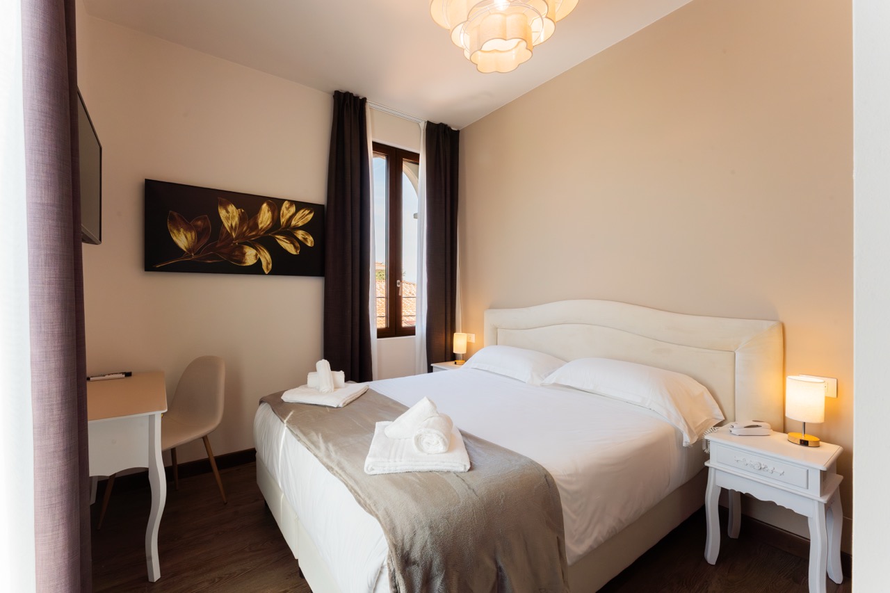 Camera Doppia Superior